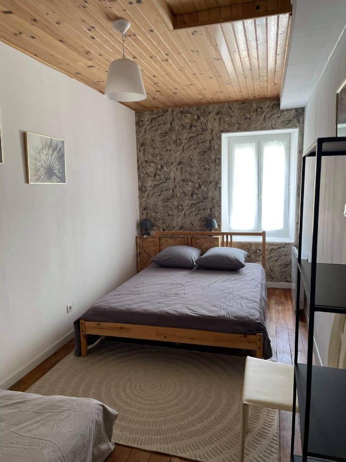 Holiday home Charmante Maison De Village Renovee