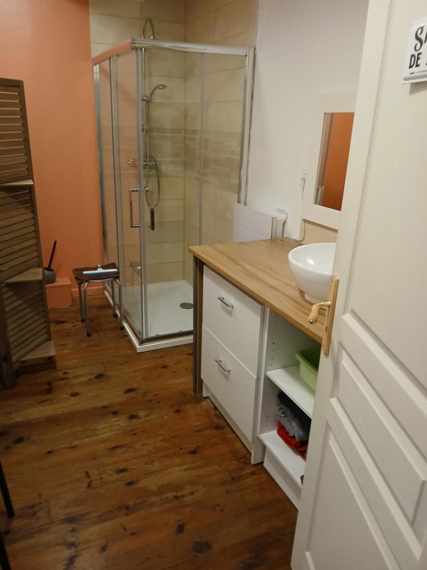 Charmante Maison De Village Renovée Hébergement de vacances